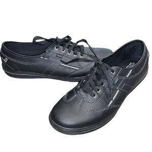 Keds Ortholite Memory Foam Black Craze T-Toe Sneakers